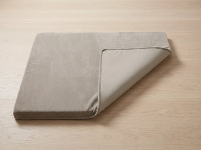 Cushvia — 30 mm slow-rebound foam core, one piece, coral velvet wipe-clean surface